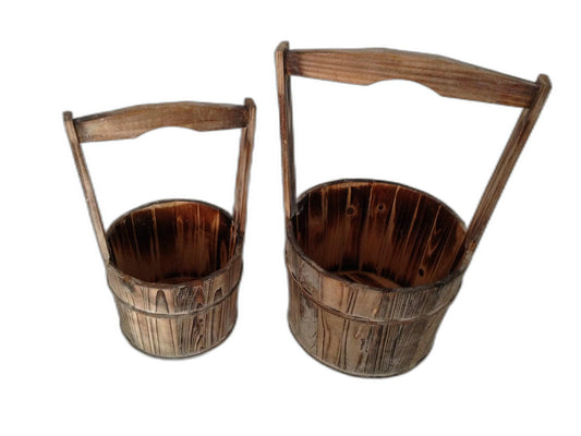 LAKEVIEW SET OF TWO WOOD GARDEN PLANTERS