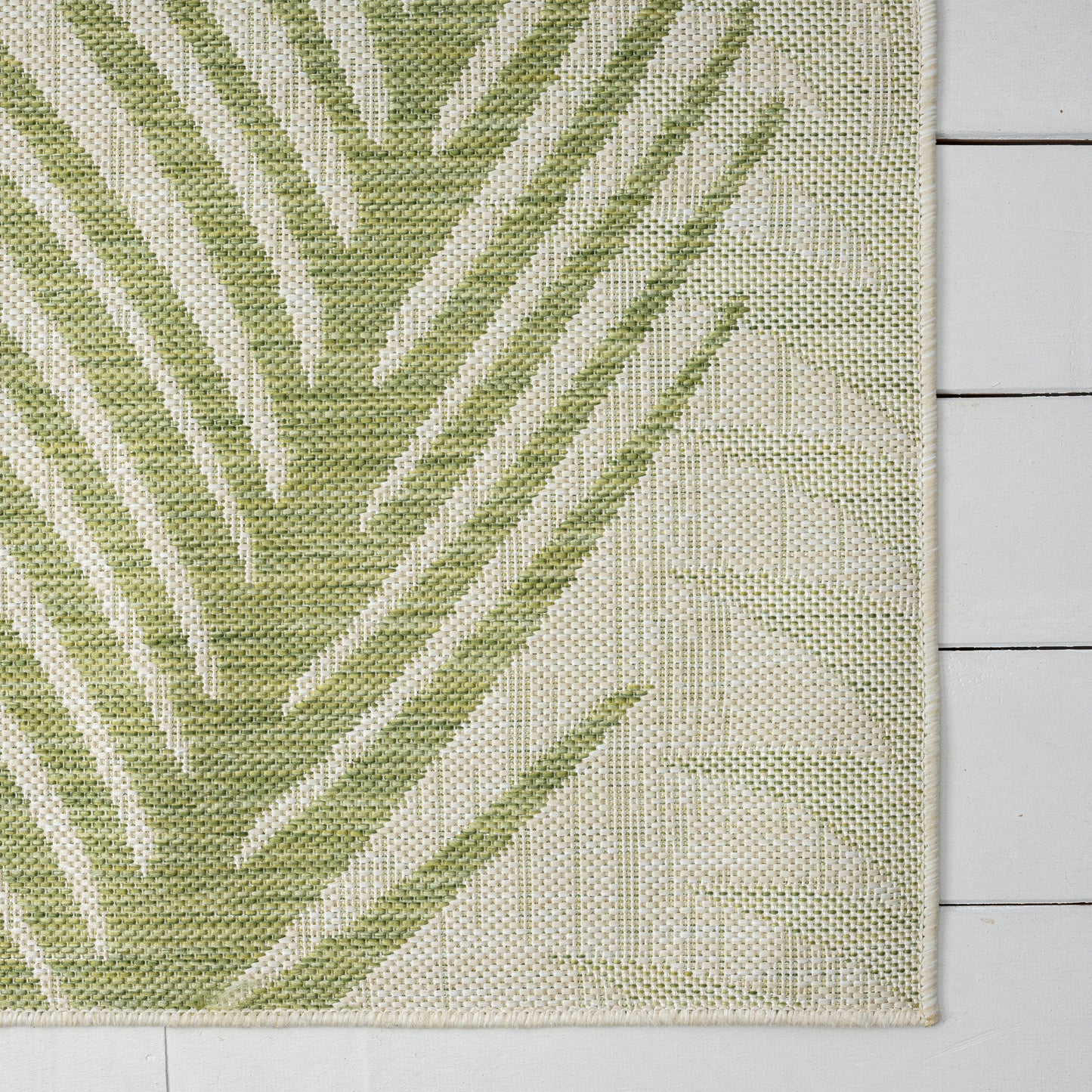 LAKEVIEW 5' x 7' PALMS OUTDOOR RUG