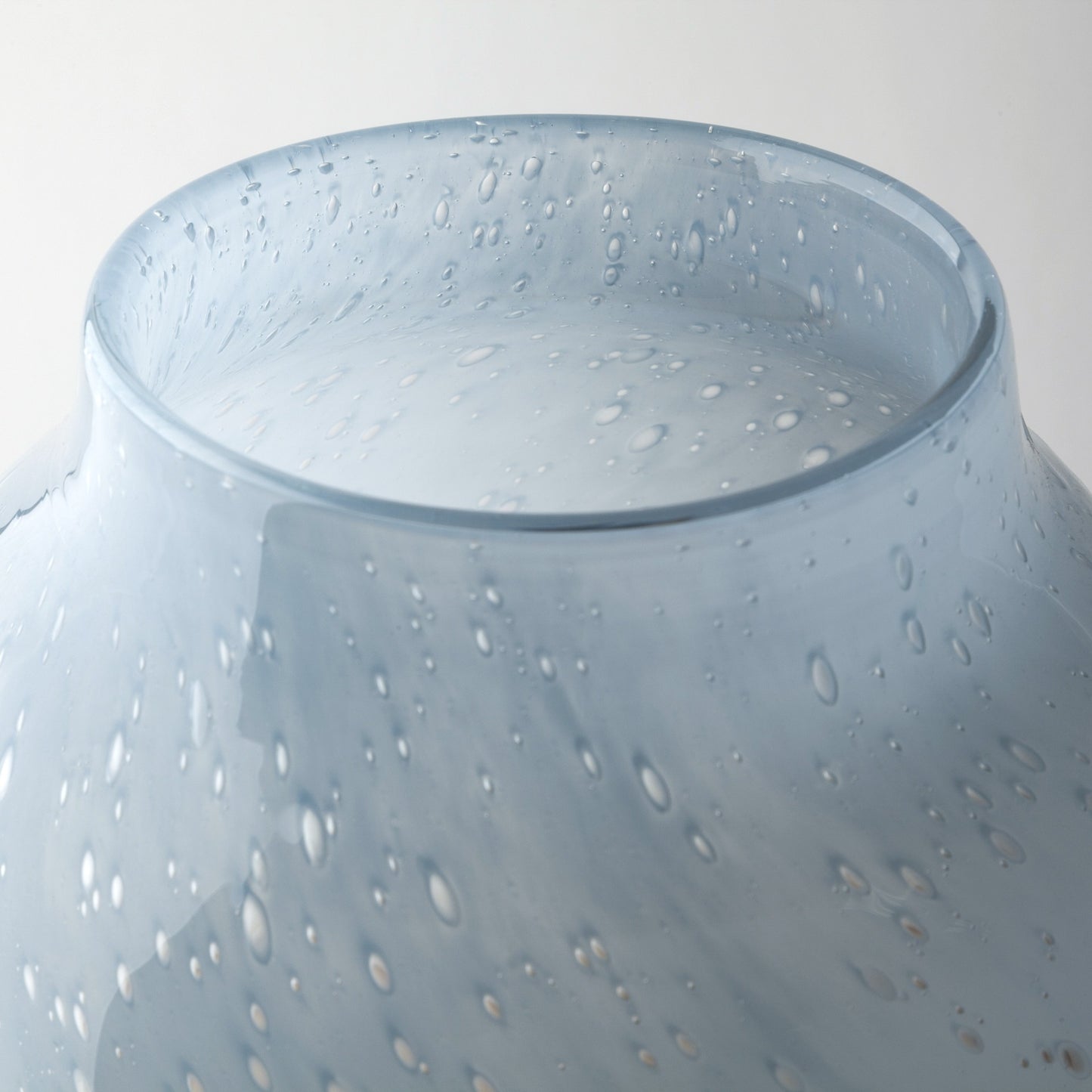 OCEAN 15" GLASS VASE - Varnish & Vibe