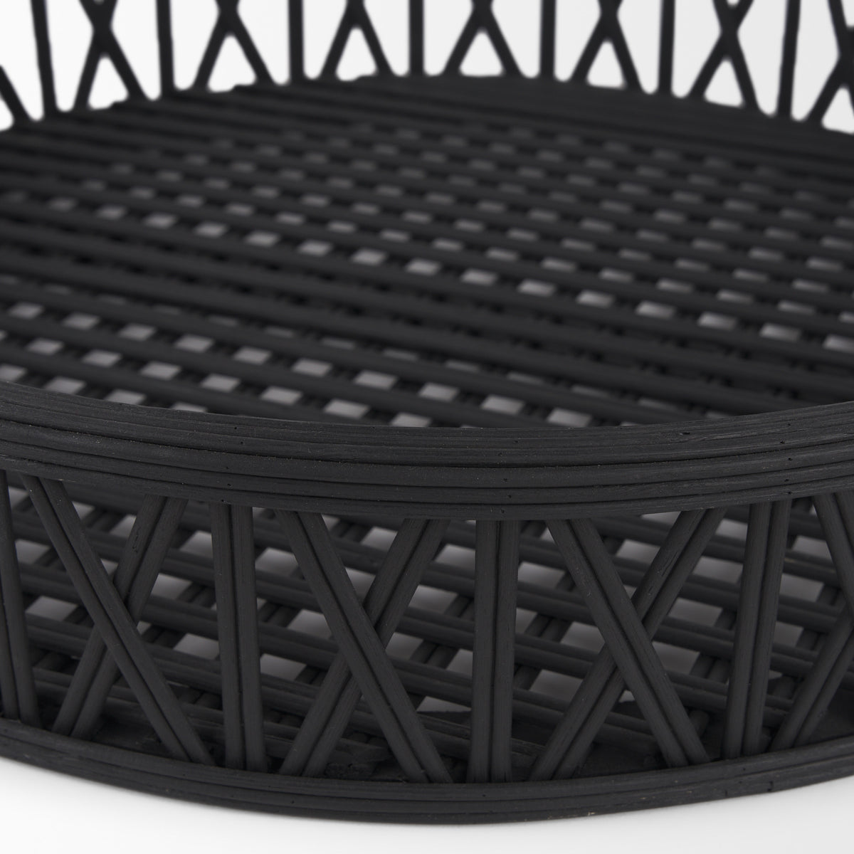 SET OF TWO BLACK ROUND WICKER HANDMADE SERVING TRAYS - Varnish & Vibe
