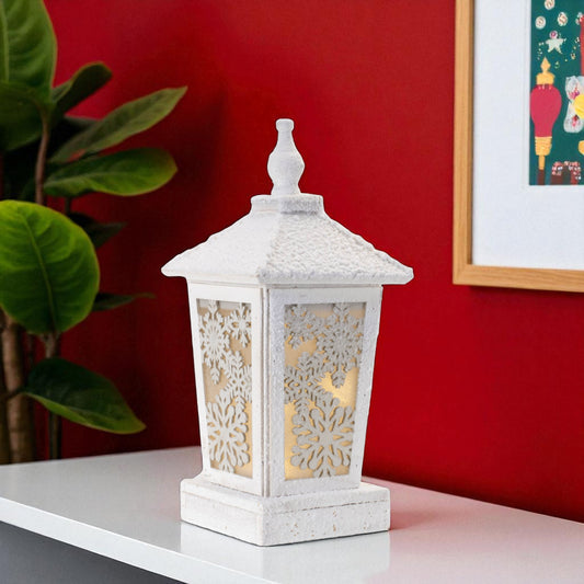 WHITE WOOD TABLETOP LED LANTERN