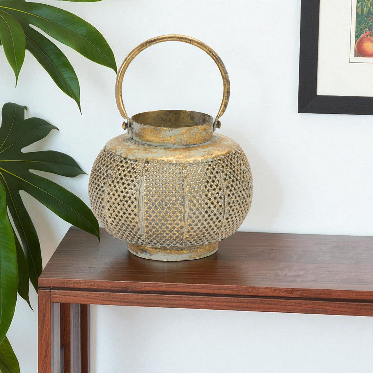 MALIBU 6" BRONZE AND GREEN DISTRESSED LATTICE METAL TABLETOP LANTERN CANDLE HOLDER - Varnish & Vibe