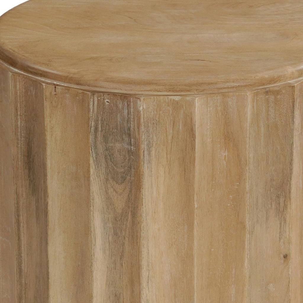 23" BROWN SOLID WOOD ROUND BLOCK END TABLE - Varnish & Vibe