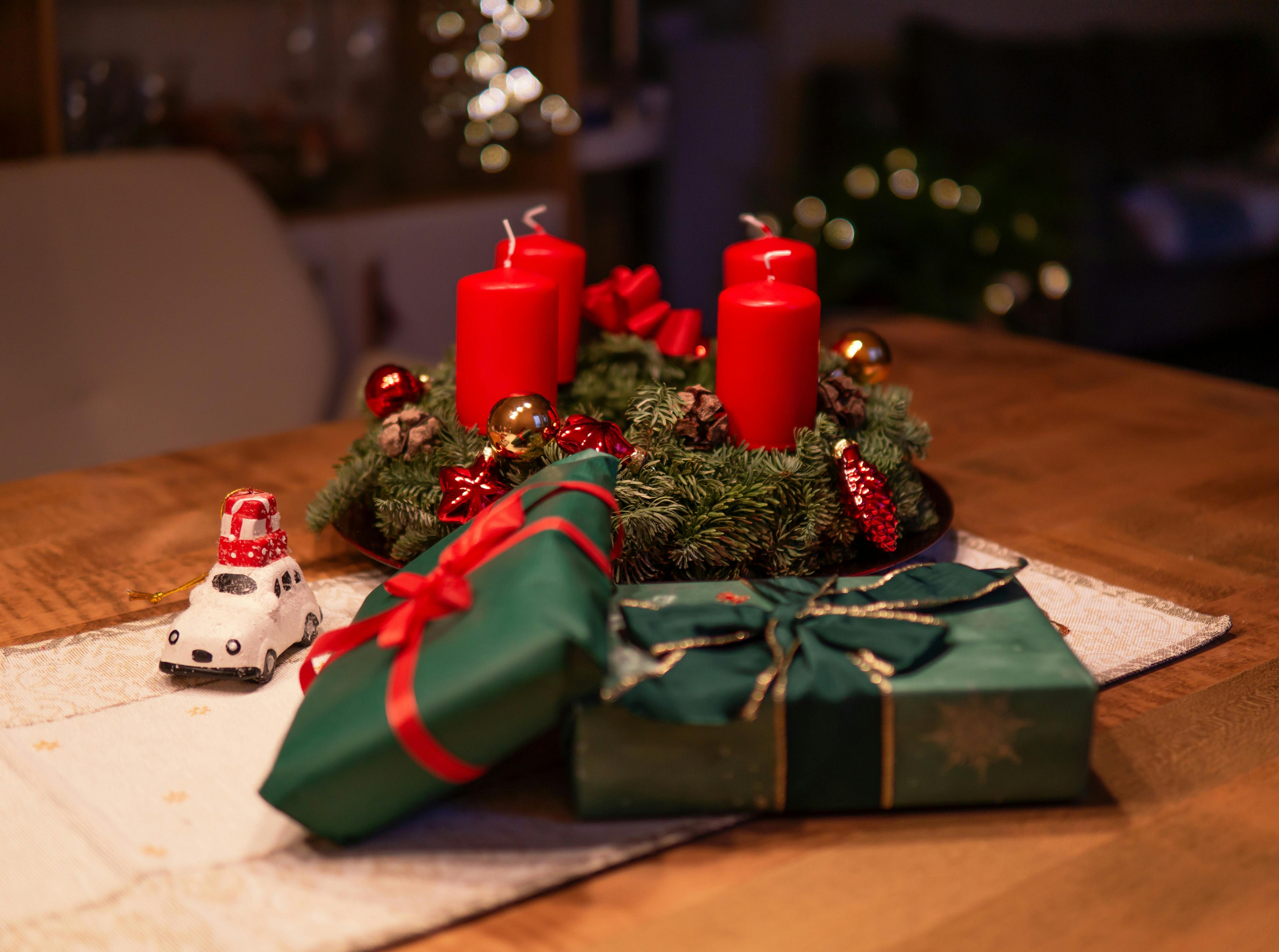 Giftable Design: Curated Picks for the Holidays