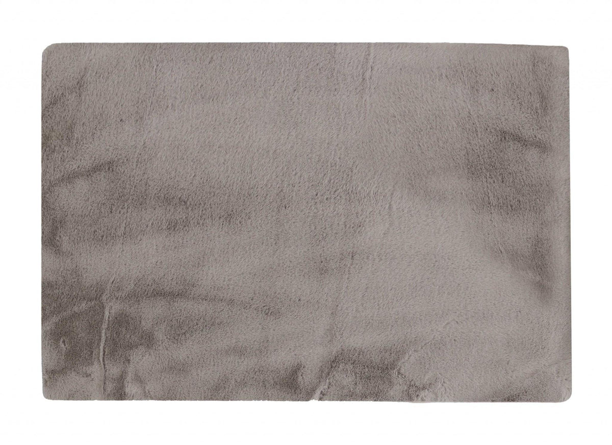 LAUREL 5' X 8' GRAY FAUX FUR WASHABLE AREA RUG