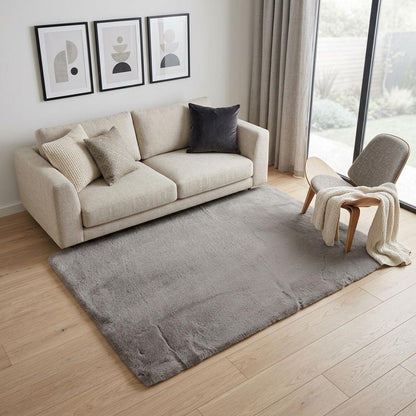 LAUREL 5' X 8' GRAY FAUX FUR WASHABLE AREA RUG