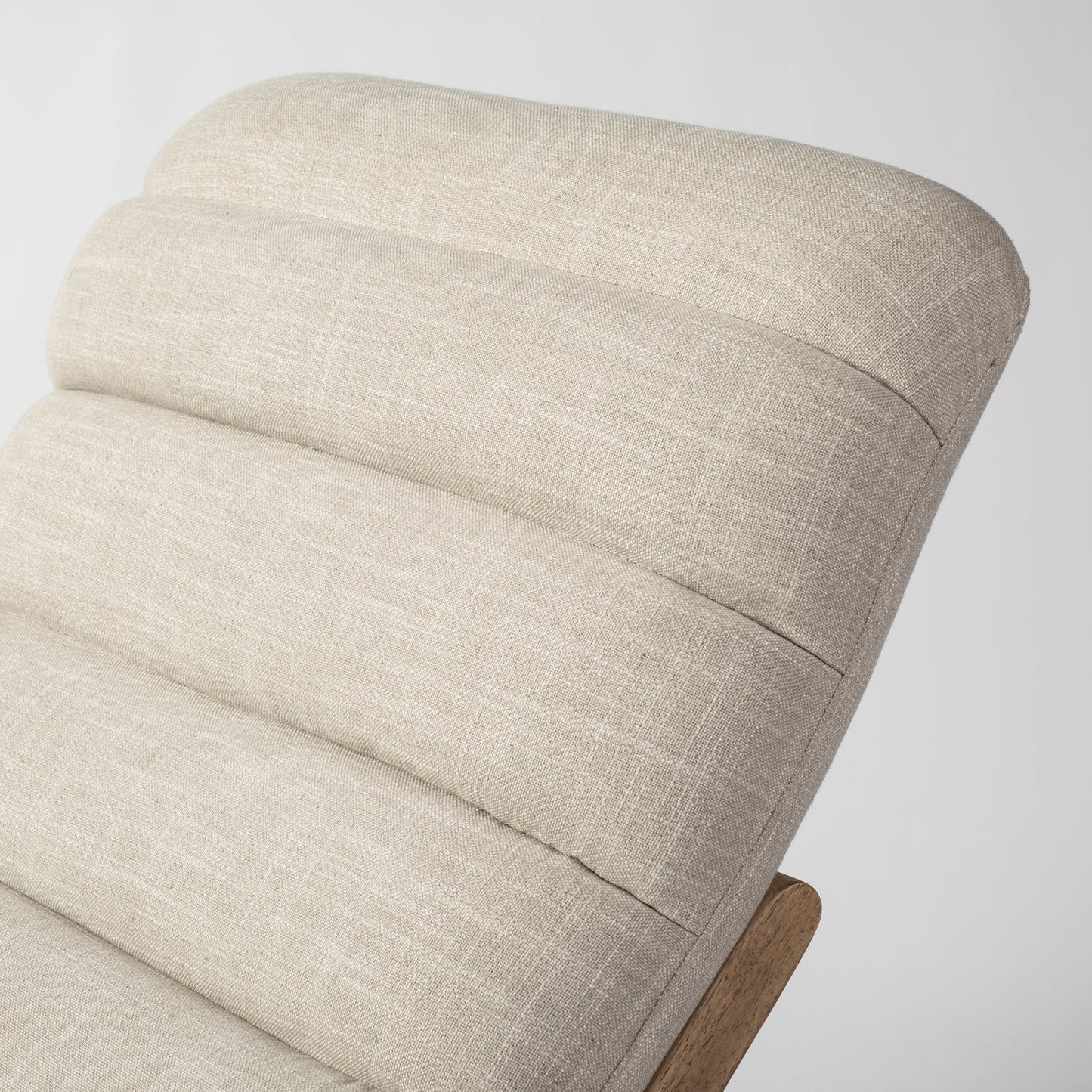 OCEAN CREAM FABRIC TUFTED LOUNGE CHAIR