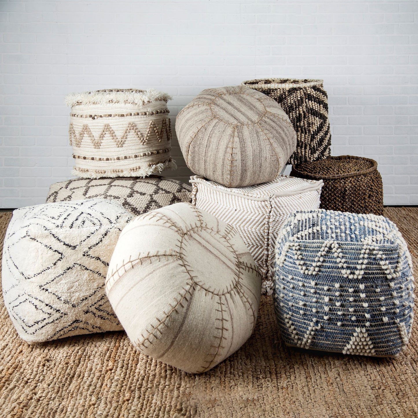 HERMOSA SQUARE POUF - Varnish & Vibe