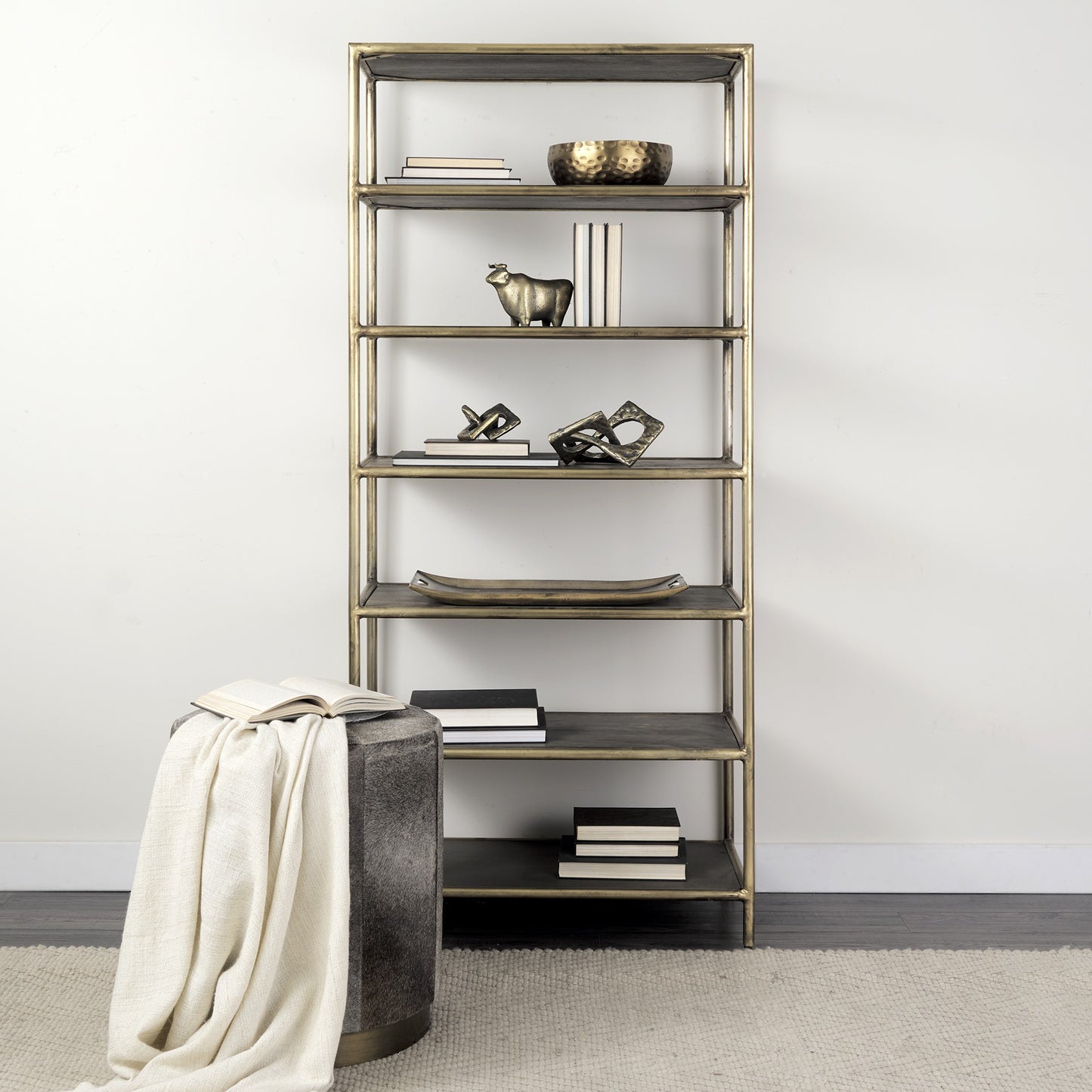 11" ANTIQUED BRASS HAMMERED ARTISAN ROUND CENTERPIECE BOWL