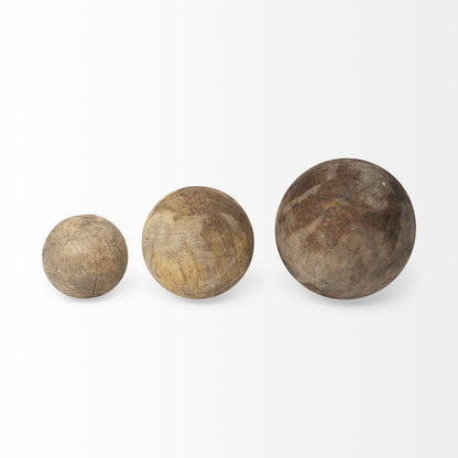 SET OF THREE WOODEN SPHERES - Varnish & Vibe