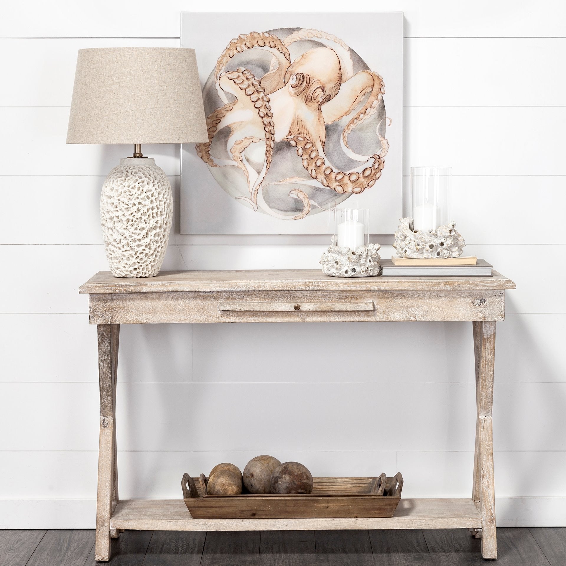 SET OF THREE WOODEN SPHERES - Varnish & Vibe