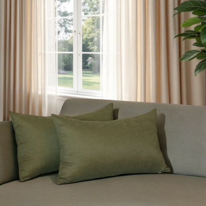 SET OF TWO GREEN LUMBAR THROW PILLOWS