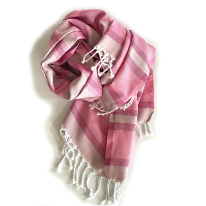 HERMOSA CALIFORNIA PINK HANDCRAFTED RECYCLED COTTON BEACH BLANKET