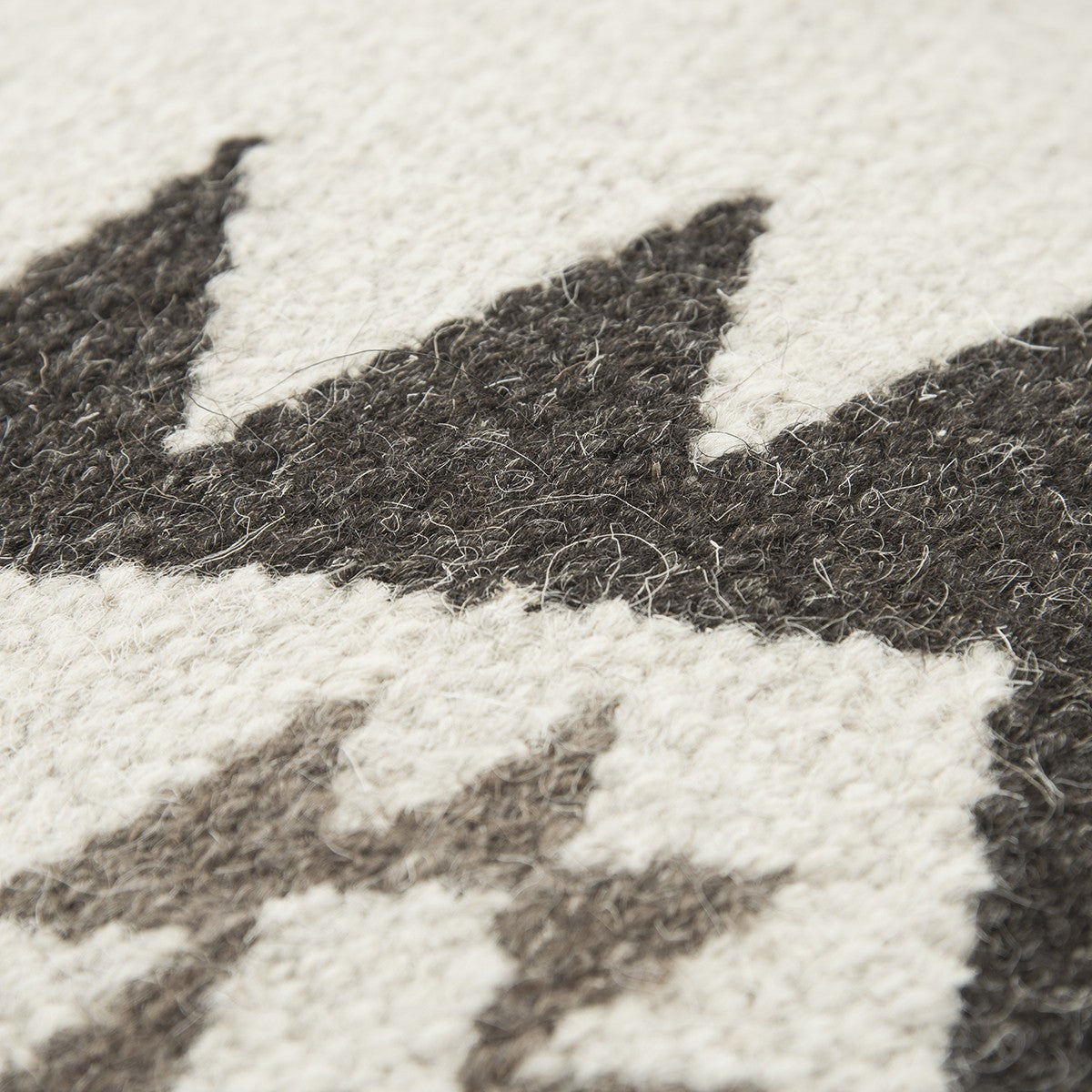 CALABASAS CREAM BEIGE CLASSIC IKAT PATTERN THROW PILLOW - Varnish & Vibe