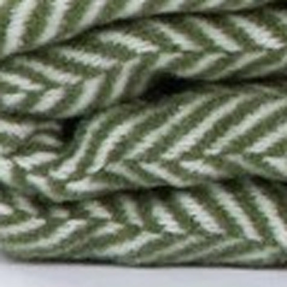 GREEN HERRINGBONE PLUSH THROW BLANKET