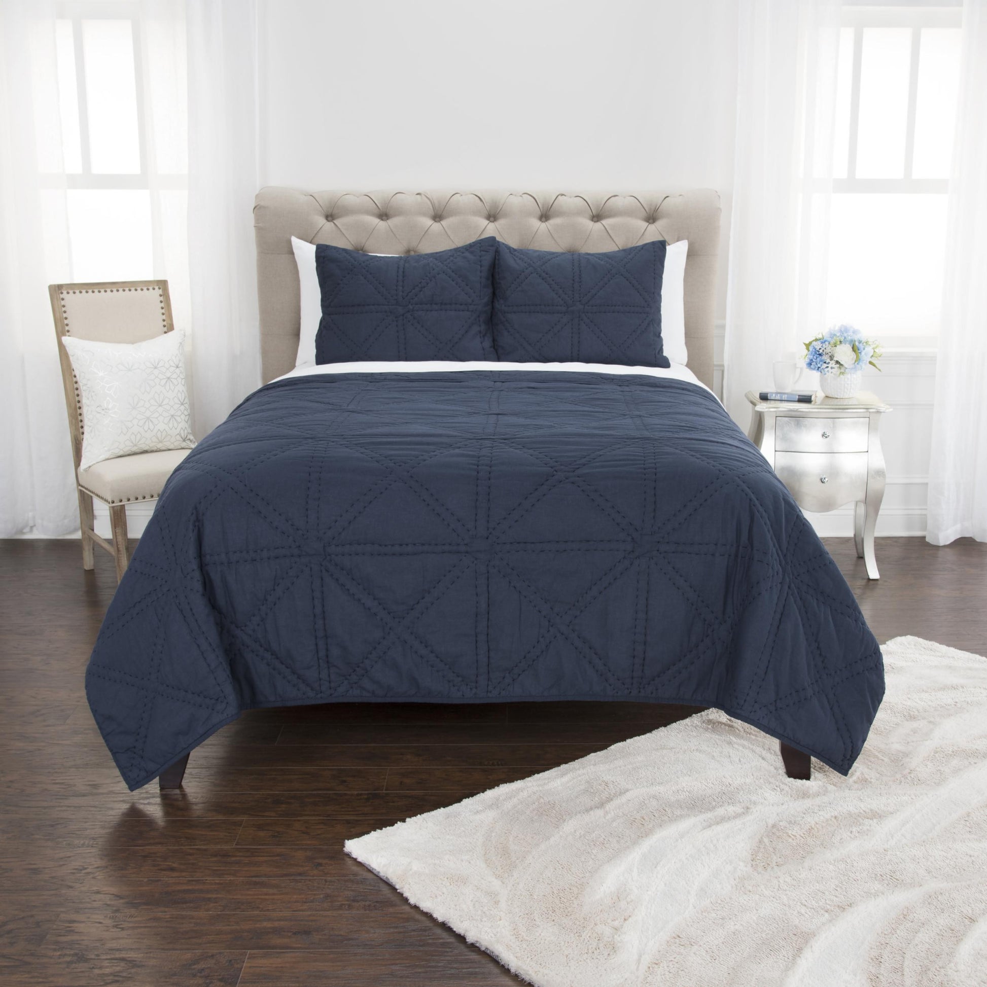 300 THREAD KING DOWN ALTERNATIVE COMFORTER BLUE - Varnish & Vibe