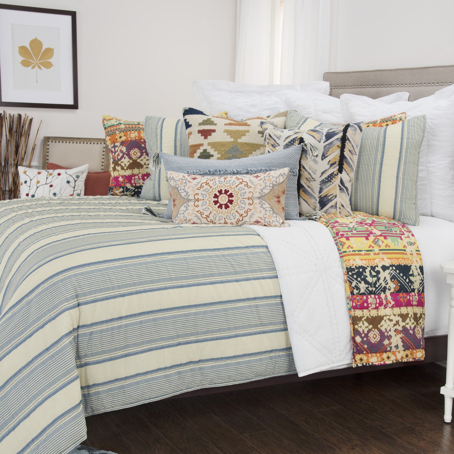 REDONDO 300 THREAD QUEEN COMFORTER - Varnish & Vibe