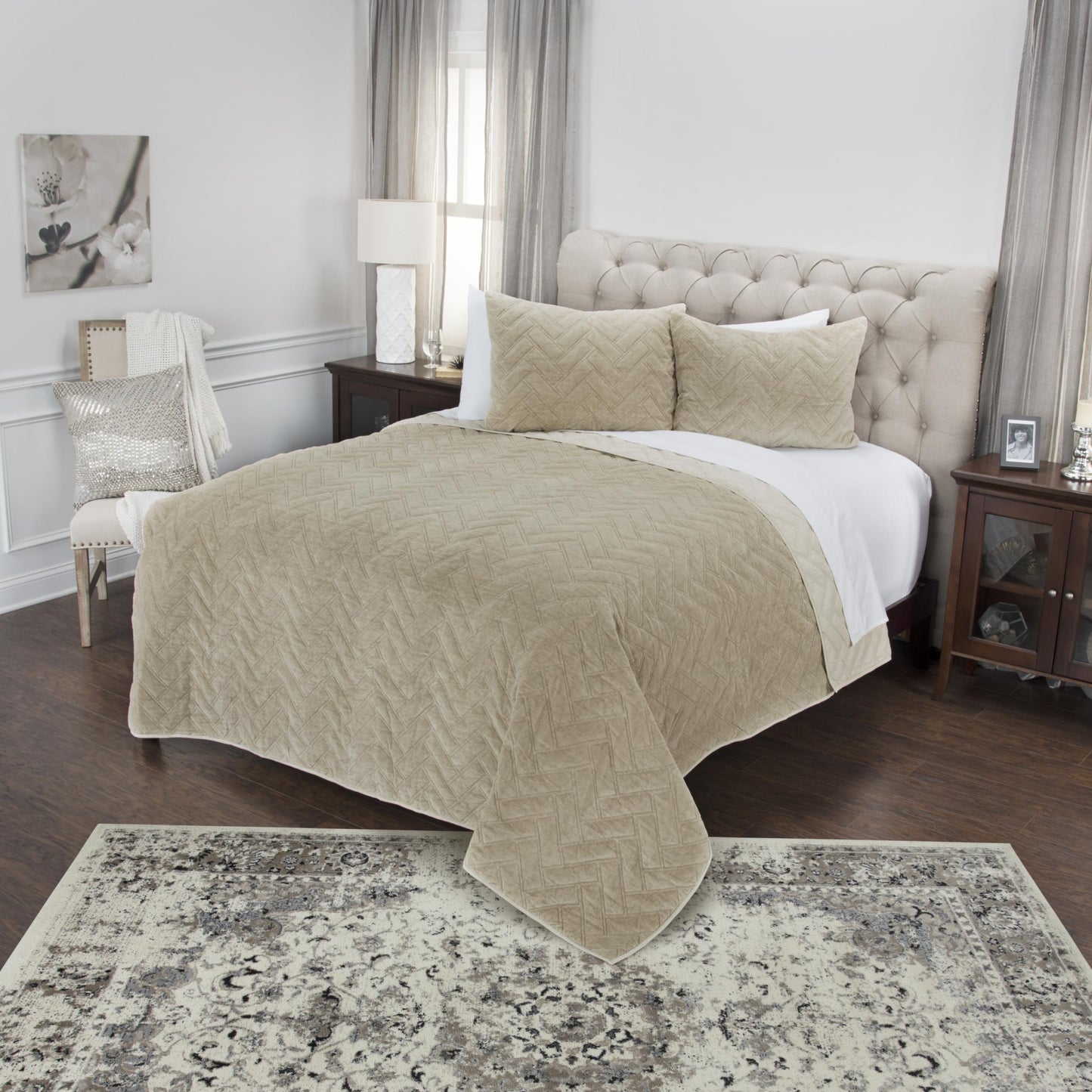 300 THREAD KING DOWN ALTERNATIVE COMFORTER - Varnish & Vibe