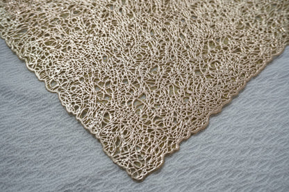 LAUREL 18" SET OF FOUR GOLD VINYL PLACEMATS