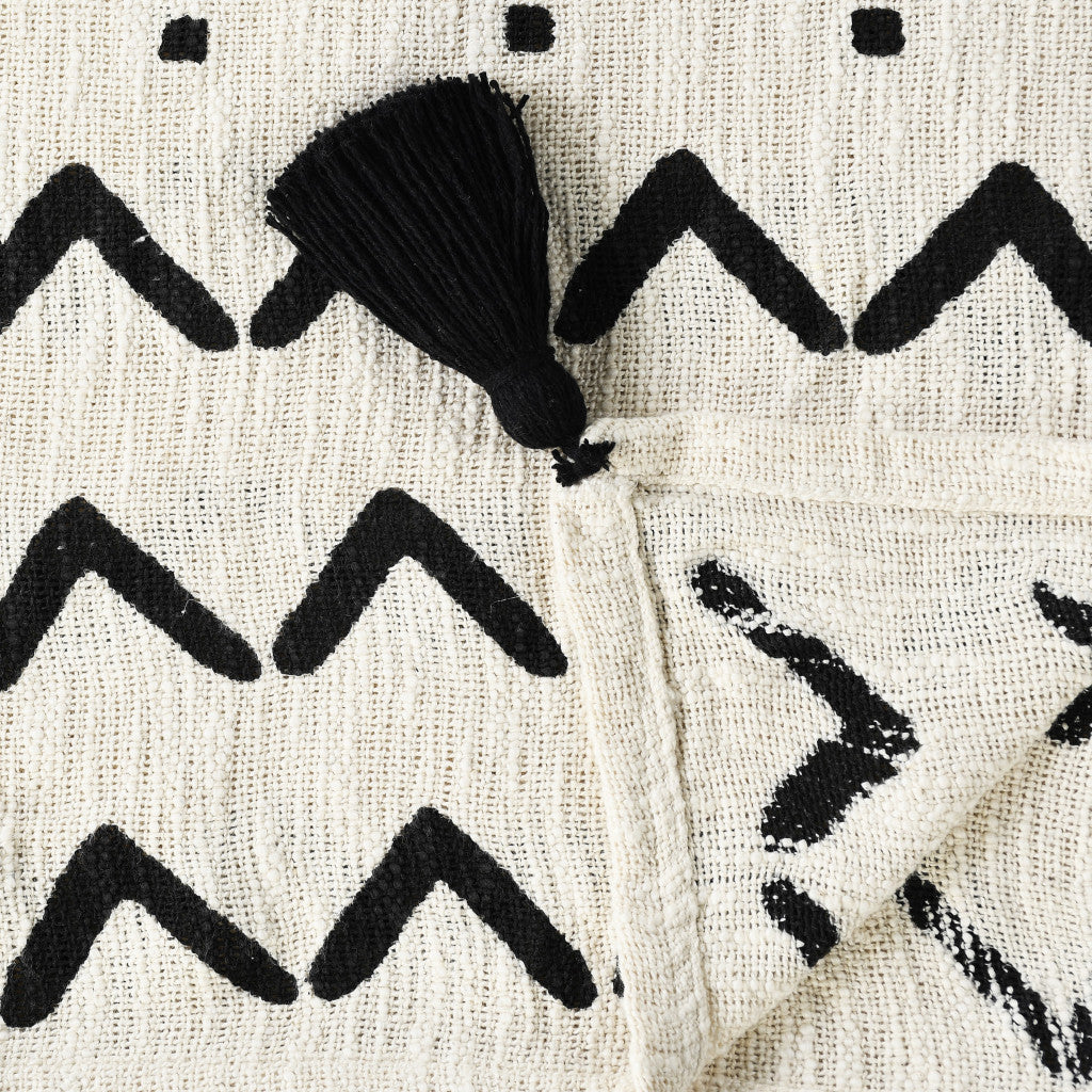 woven cotton chevron throw blanket, cotton chevron throw blanket, chevron throw blanket, woven cotton chevron throw, white woven cotton chevron throw