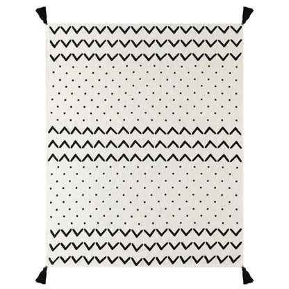 PALISADES 50" X 60" BLACK AND WHITE WOVEN COTTON CHEVRON THROW BLANKET WITH TASSELS - Varnish & Vibe
