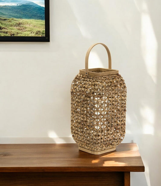LAKEVIEW 16" WICKER AND GLASS CANDLE HOLDER