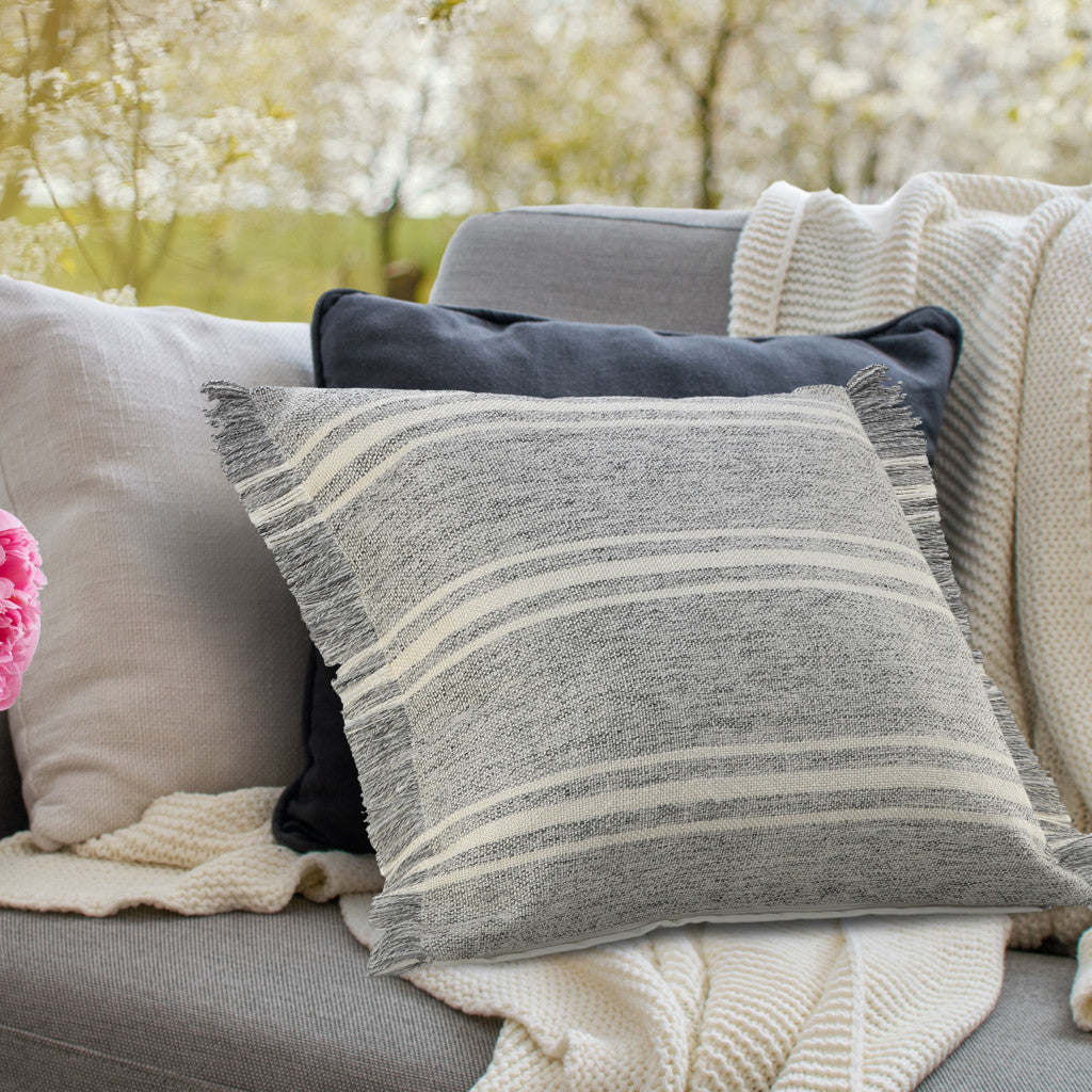 LAKEVIEW 24" GRAY GEOMETRIC OUTDOOR THROW PILLOW