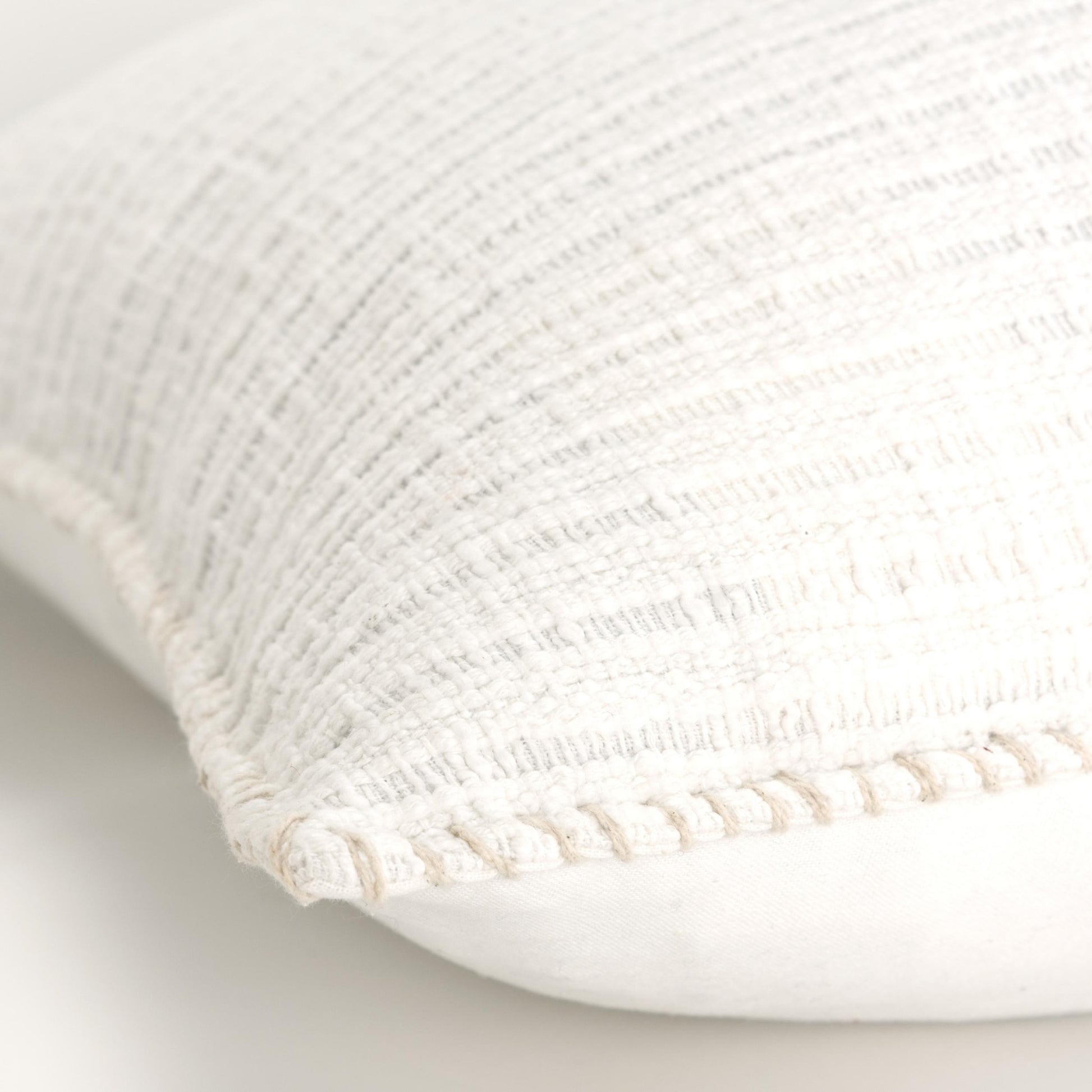 MANHATTAN WHITE COTTON PILLOW - Varnish & Vibe