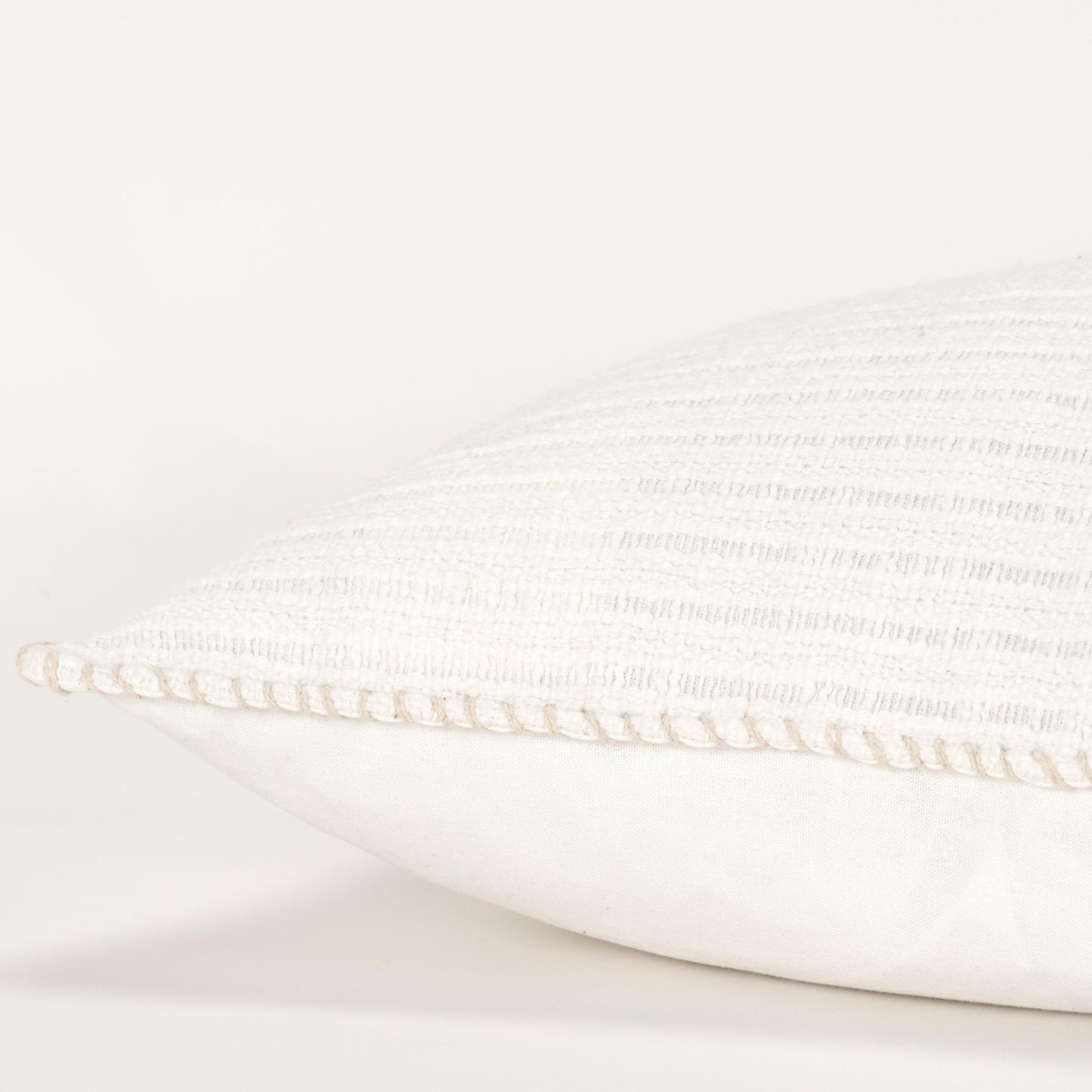 MANHATTAN WHITE COTTON PILLOW - Varnish & Vibe