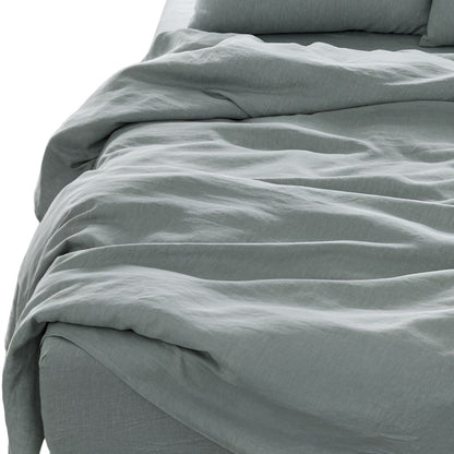 FOUR PIECE BLUE LINEN SHEET SET - Varnish & Vibe