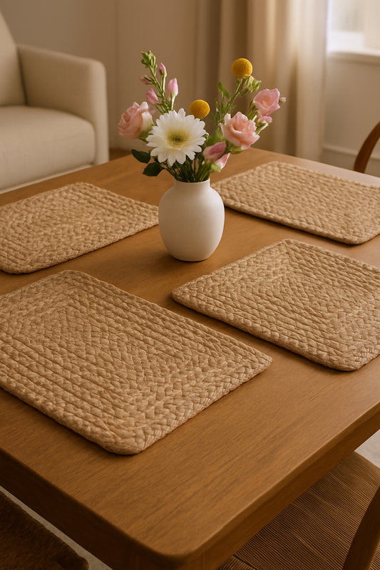 19" SET OF FOUR NATURAL JUTE PLACEMATS - Varnish & Vibe