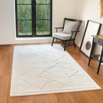 MALIBU 8' X 10' IVORY AND OFF WHITE GEOMETRIC AREA RUG - Varnish & Vibe