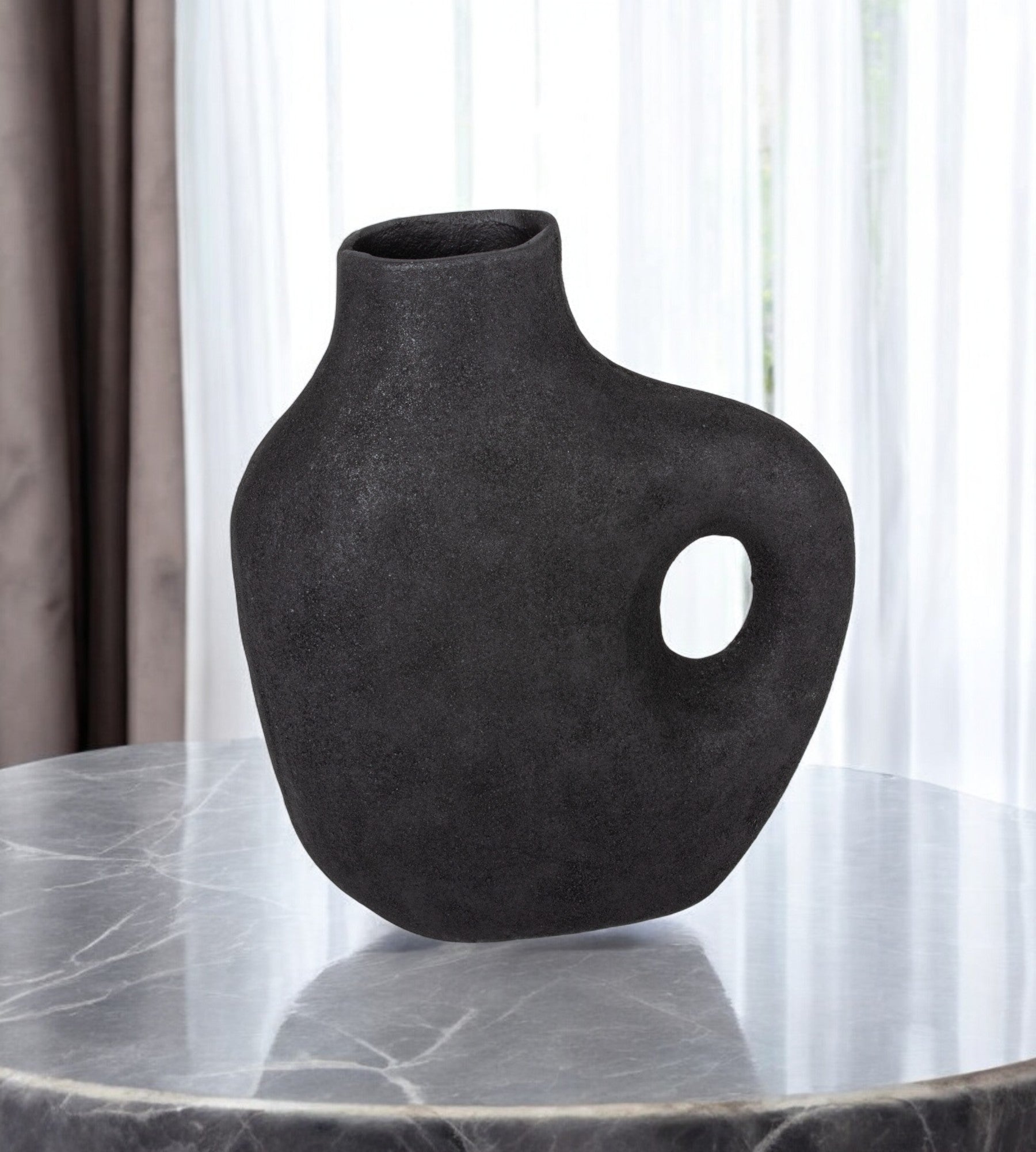 MALIBU 12" BLACK ALUMINUM MODERN ABSTRACT TABLE VASE - Varnish & Vibe