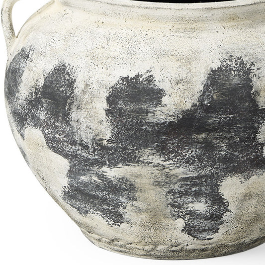MALIBU 15" BLACK AND WHITE OMBRE CERAMIC AMPHORA FLOOR VASE - Varnish & Vibe