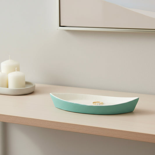 MALIBU 10" AQUA AND WHITE CAST IRON OVAL BOAT SHAPED TRAY - Varnish & Vibe