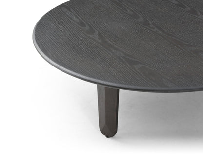 PALISADES 41" BLACK SOLID WOOD ROUND COFFEE TABLE - Varnish & Vibe