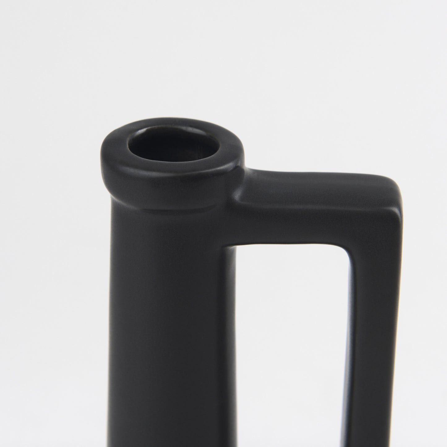 PALISADES 9" BLACK CERAMIC TABLE VASE - Varnish & Vibe