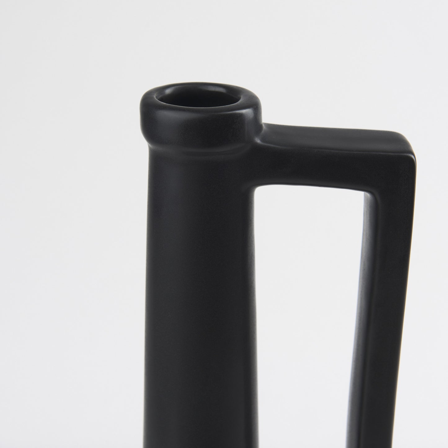 PALISADES 16" BLACK CERAMIC TABLE VASE - Varnish & Vibe