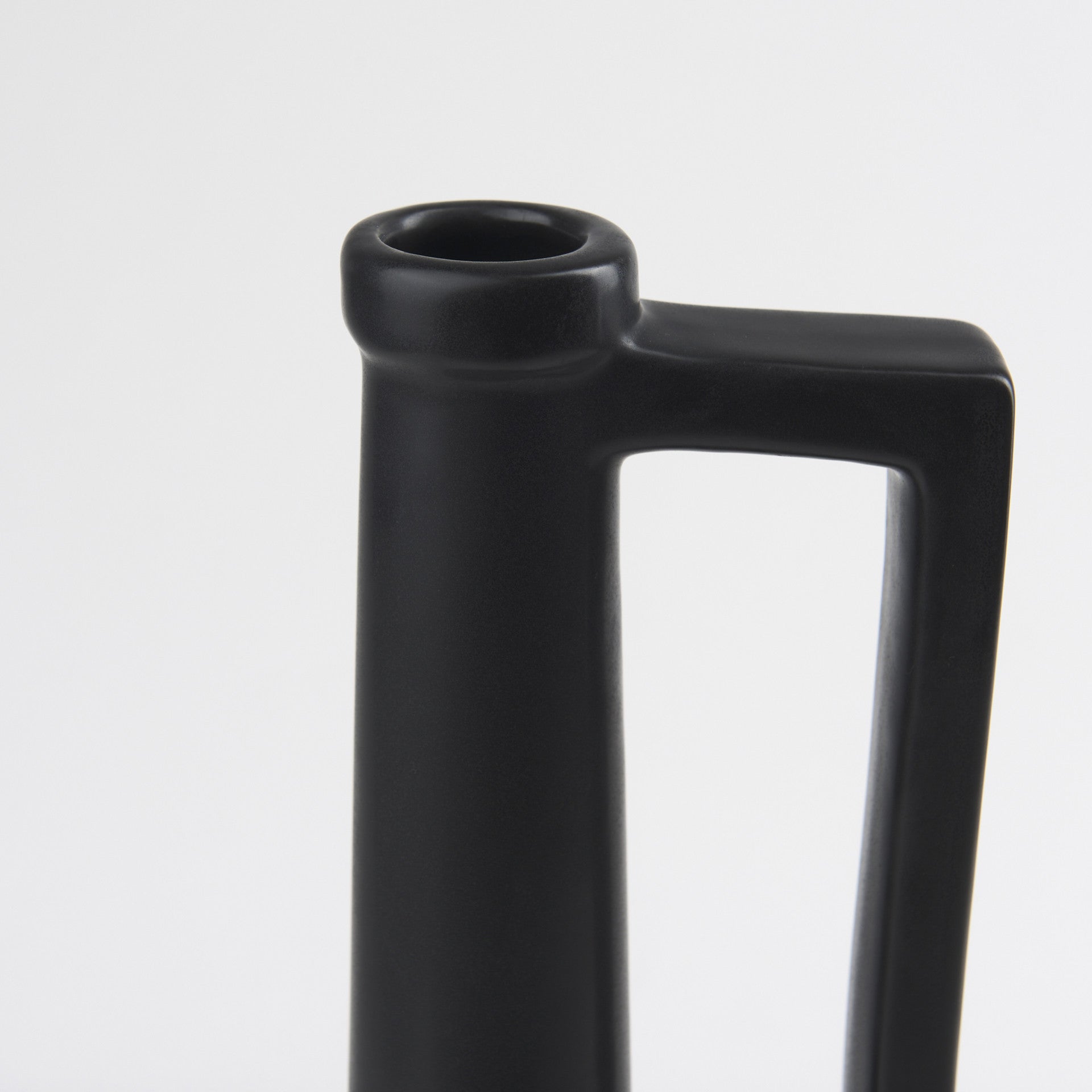 PALISADES 16" BLACK CERAMIC TABLE VASE - Varnish & Vibe