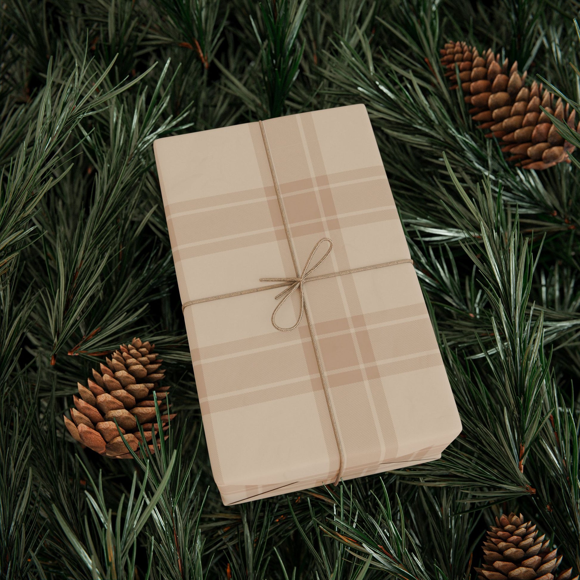 Neutral Plaid Wrapping Paper Roll – Beige Grid Gift Wrap for Weddings & Birthdays - Varnish & Vibe