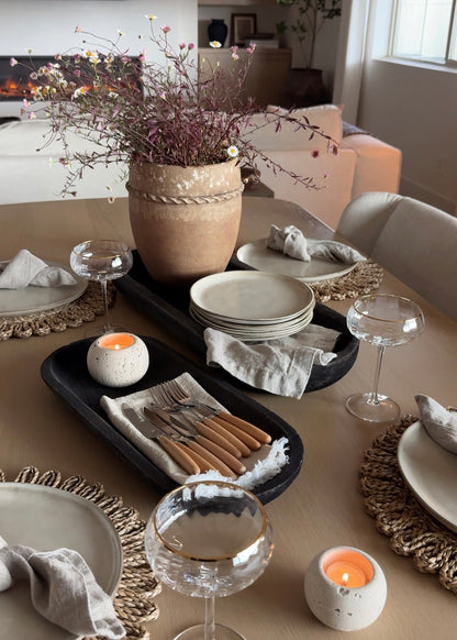 OCEAN SET OF TWO SOLID WOOD SERVING TRAYS